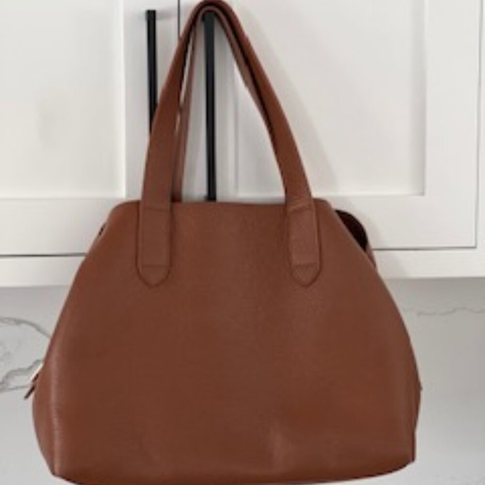 Cuyana Brand Satchel with additional long strape